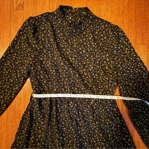 Forever 21 Charming Black and Gold Mini Dress - Picture 9 of 10